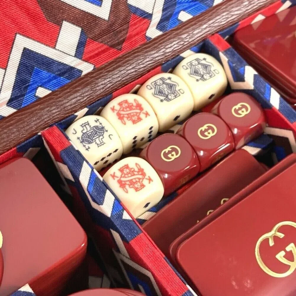 GUCCI 662474 playing cards chips Geometric G Briefcase Poker Set Dice Unused